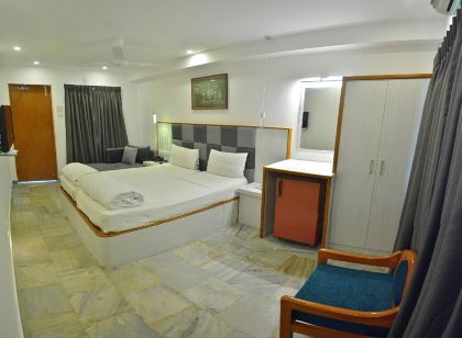 Hotel Mamallaa Heritage