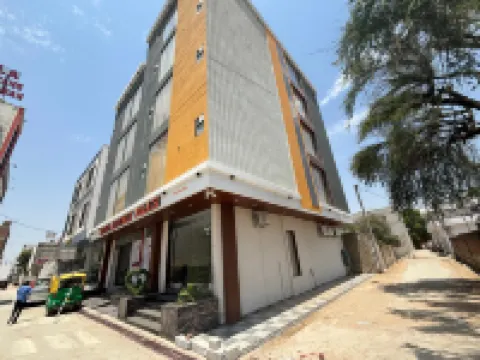 Hotel Hanuman Palace