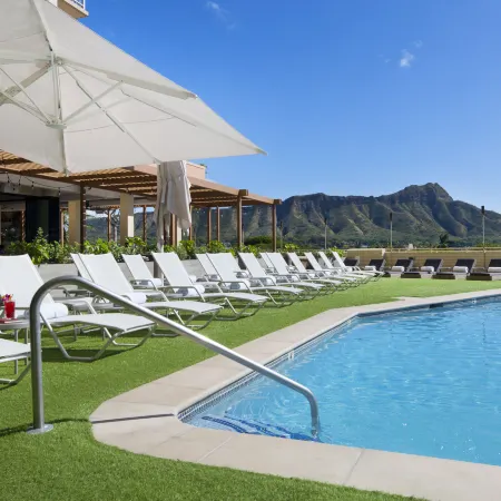 Queen Kapiolani Hotel