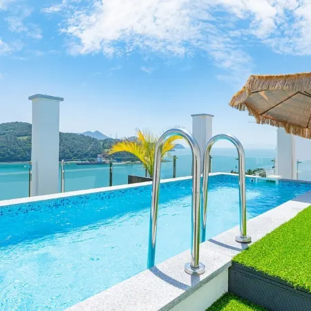 Yeosu 48 Hour Pool Villa