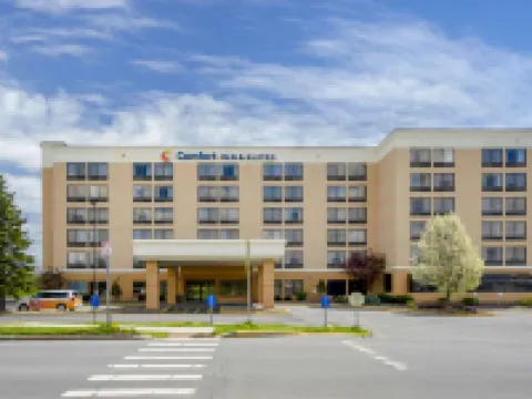 Comfort Inn & Suites Watertown - 1000 Islands Hotels in Jefferson County