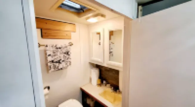 Camper Apt DE Sleeps 3