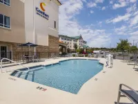 Comfort Inn & Suites Hotels in Tift County