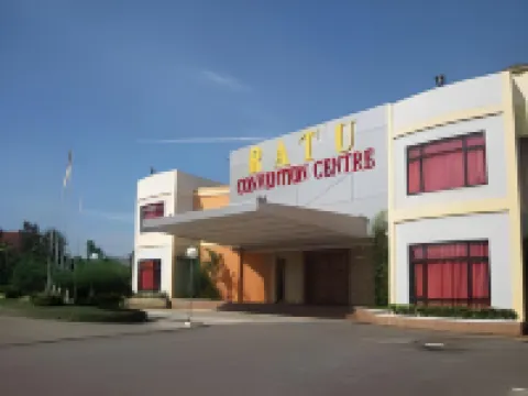 Ratu Hotel & Resort Hotels in 