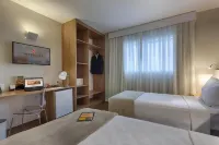 Intercity BH Expo Hotels near Cruzeiro do Morro dos Cabritos