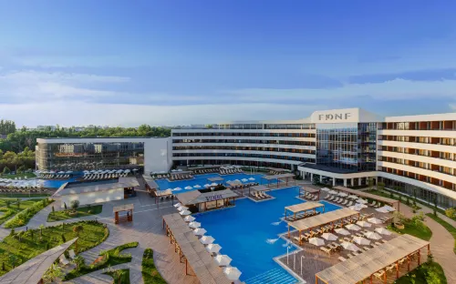 FЮNF LUXURY RESORT & SPA ANAPA MIRACLEON - 5-Star
