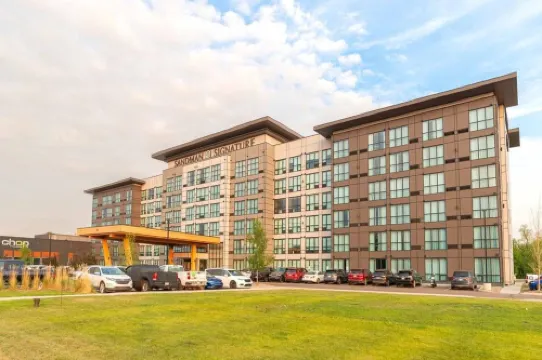 Sandman Signature Sherwood Park Hotel