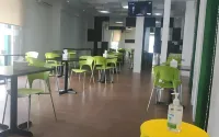 Evan Hotel - Non Smoking Hotels near TOKO KUE RIZKY
