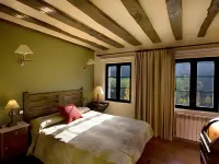 Casa Rural la Calera Отели в г. Azofra