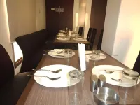 Relax Suites Hotel