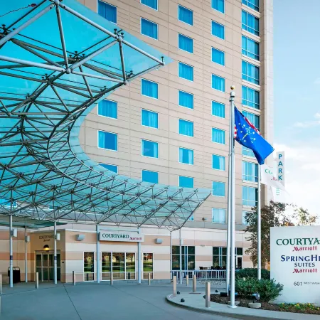 Courtyard Indianapolis Downtown