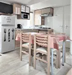 3 Bedroom Mobile Home Near the Beaches