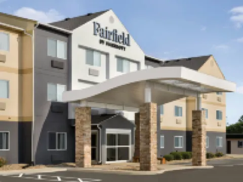 Fairfield Inn & Suites Findlay Hotels in Findlay