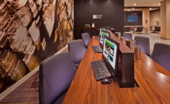 Courtyard Philadelphia City Avenue