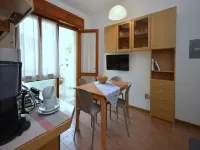 Enjoy our bright apartment - Condos