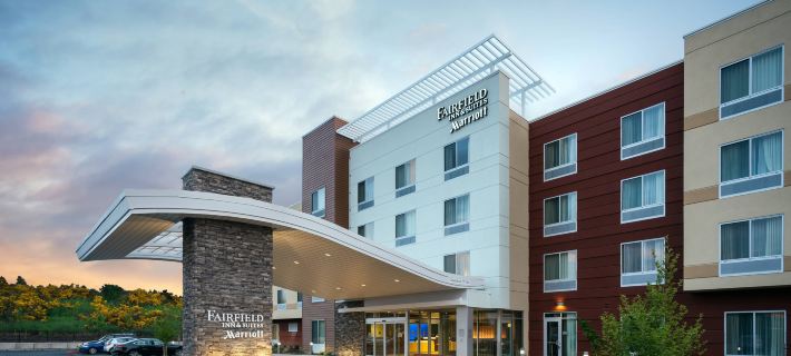 Fairfield Inn & Suites Tacoma DuPont Hotels in Pierce County
