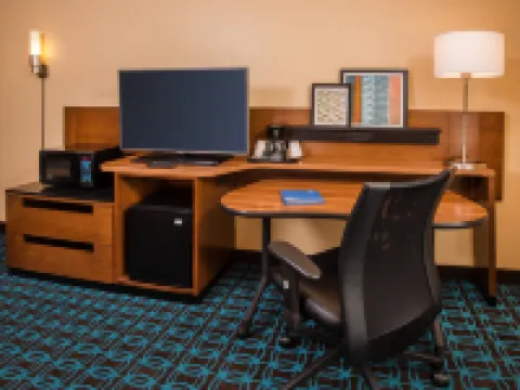 フェアフィールド イン & スイーツ ダレス エアポート シャンティリー シャンティリーのホテル