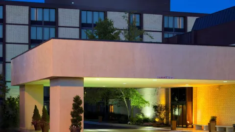 Wyndham Columbus in Columbus