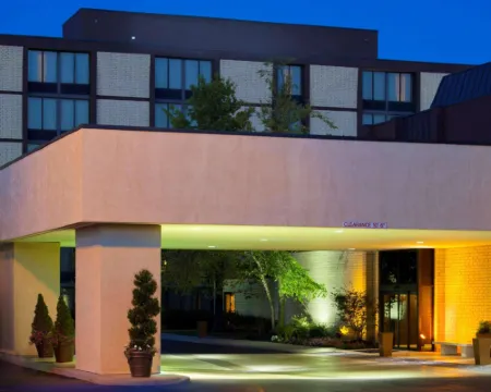 Wyndham Columbus Hotels in Columbus