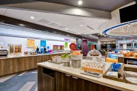 Tru by Hilton Baton Rouge Citiplace - breakfast