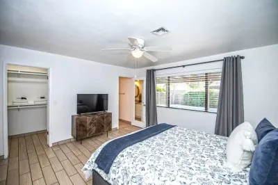 LUXURY Living 4 Hotels near Yuma International Airport