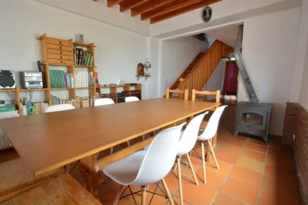 Rural lodging la torre in Nigüelas(Granada)near coast, Alpujarras, Sierra Отели в г. Валье-де-Лекрин