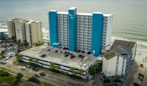 1Br, 2Bath Oceanfront Condo - Unit 810 - Best View on the Beach!