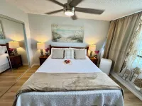 Direct Oceanfront Mauna Loa Shores  #508   New Remodel next to Beach Park