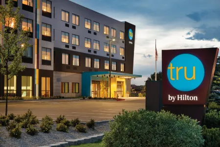 Tru by Hilton Meridian Boise West