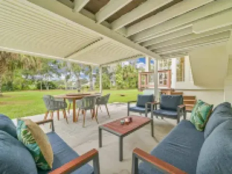 LaBelle Vie, "Riverfront Serenity Bamboo Trails on 3+ acres. Hotels in Hendry County