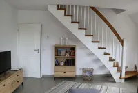 Detached modern vacation home with large garden near the dyke! Hotel a Dornum