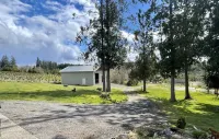 Countryside Retreat 5 minutes from Chehalis- great for families and teams!