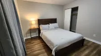 5 STAR HOME NEAR MOBILE AIRPORT & SHOPPING DISTRICT