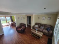 Cardinal Cottage - 2 bedroom cozy home