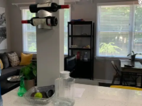 Your Bright, Confortable, Cozy Second Home 李文斯頓酒店