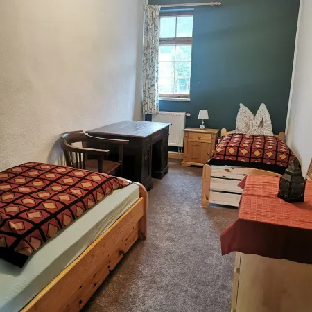 Quiet vacation apartment in a manor house, 5 minutes from the park