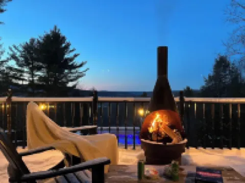 Cabin w/ Mountain Views, Hot Tub, AC, Pet + Family Friendly, WFH, Fireplace