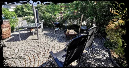 Rose Cottage - relax and unwind.