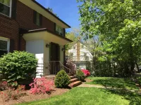 Unit2 GR8 LOCATION mins to Longwood Medical Area, BC, BU, HarvMedSchool SPACIOUS