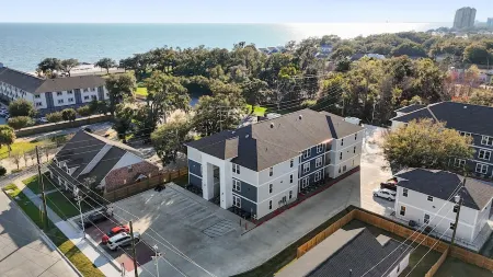 Coastal Sands 1 Bed Apt.