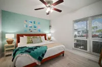 Welcome to the "Mad Mermaid" Condo in beautiful Madeira Beach, Florida!