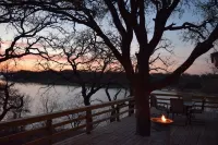 Allure 1900 sq waterfront home with country elegance spectacular views Hotels in Eastland County