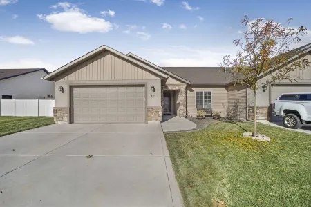 Clean, Cozy home near St. Luke's