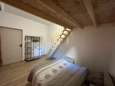 Loft Atypique AU Cœur DE LA Provence Hotel in zona E.Leclerc CARPENTRAS CEDEX
