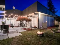 Modern Retro Haven near Downtown Sedro Woolley Hotels near Skagit Valley Softball Fields
