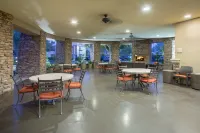Hilton Garden Inn Phoenix/Avondale - breakfast