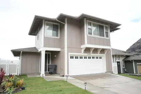 Paradise Ocean Mountain Views-comm. pool,spa&gym. Ping Pong, Air Hockey/foosball