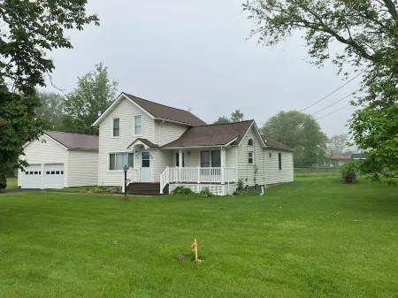 Remodeled home near the beach