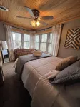 Sunset Haven located within 45min of the Twin Cities and right on the lake!