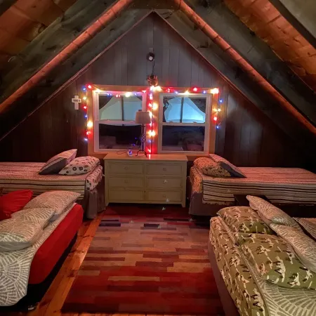 Vacation home near golf, skiing, shopping, & Private Beach Club at Lake Ossipee Hoteles en Freedom